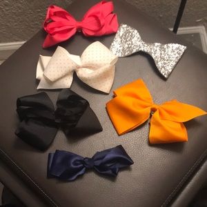 Hair bows